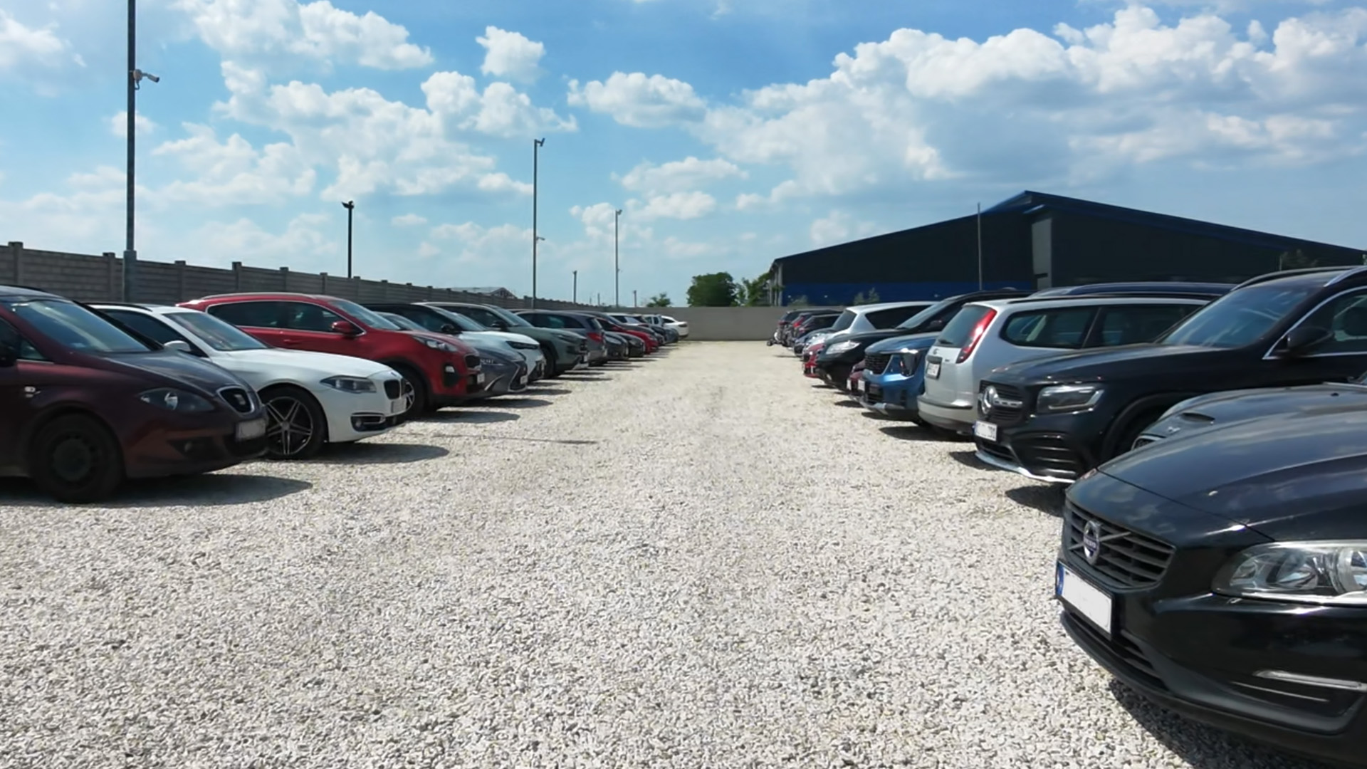 Airport Parking Hungary — Flughafenparken